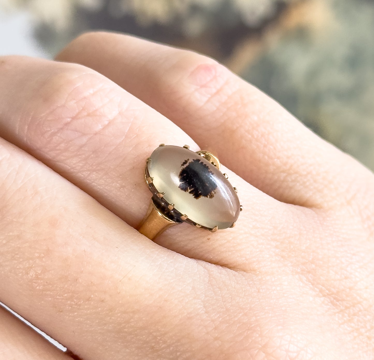Victorian Dendritic Agate Cabochon Ring in 10K Yellow Gold