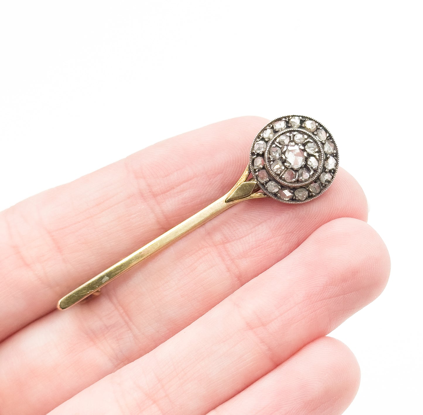 Edwardian Diamond Comet Brooch in 18K Gold