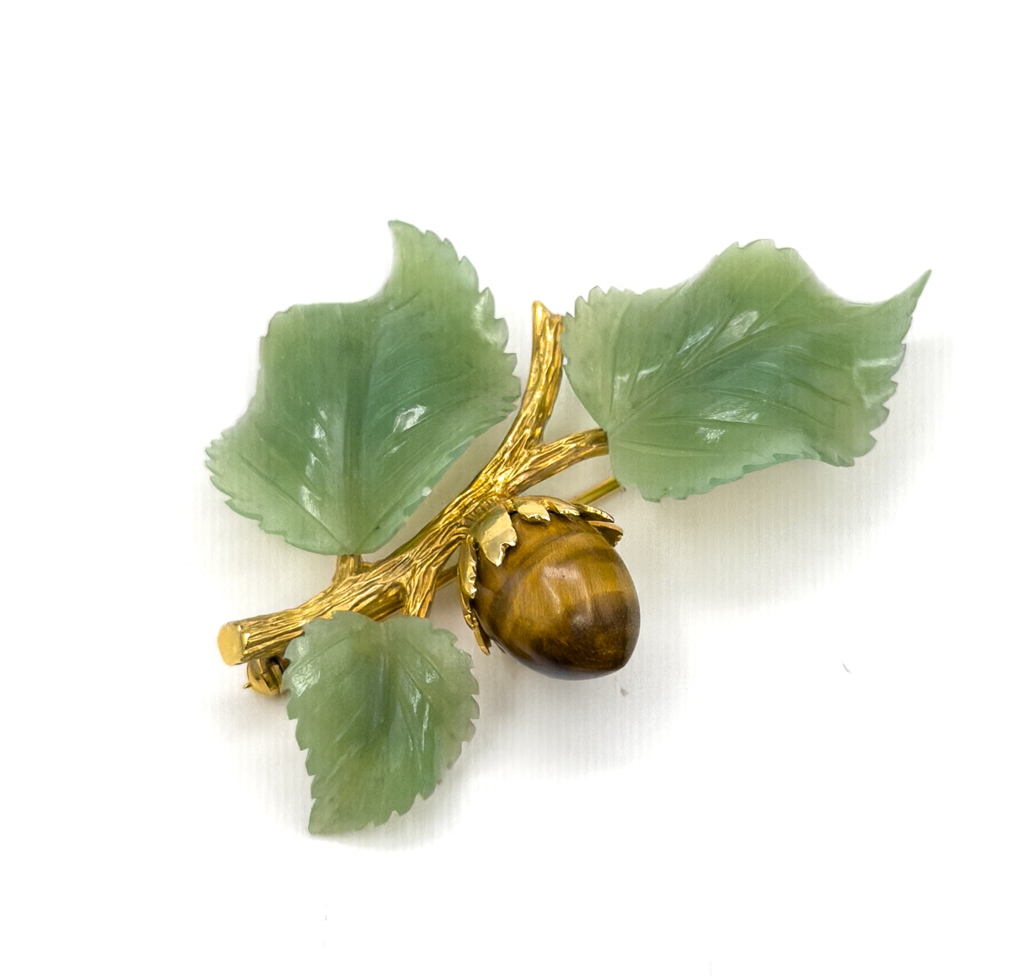 Mid-Century Carved Jade & Tiger's Eye Branch Brooch in 14K Gold