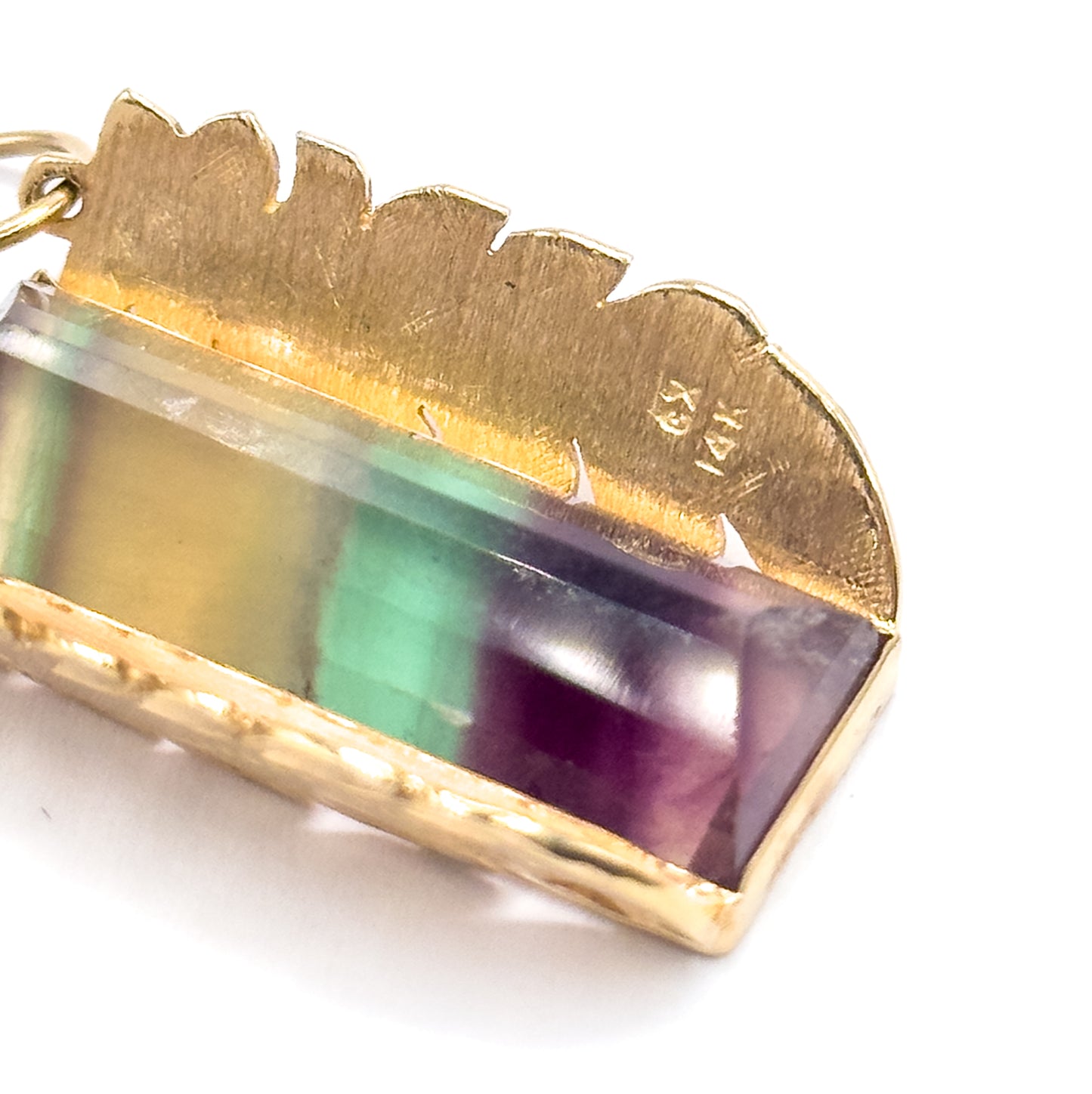 Vintage Fluorite Floral Leaf Pendant in 14K Yellow Gold