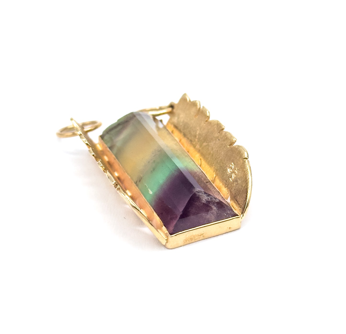 Vintage Fluorite Floral Leaf Pendant in 14K Yellow Gold