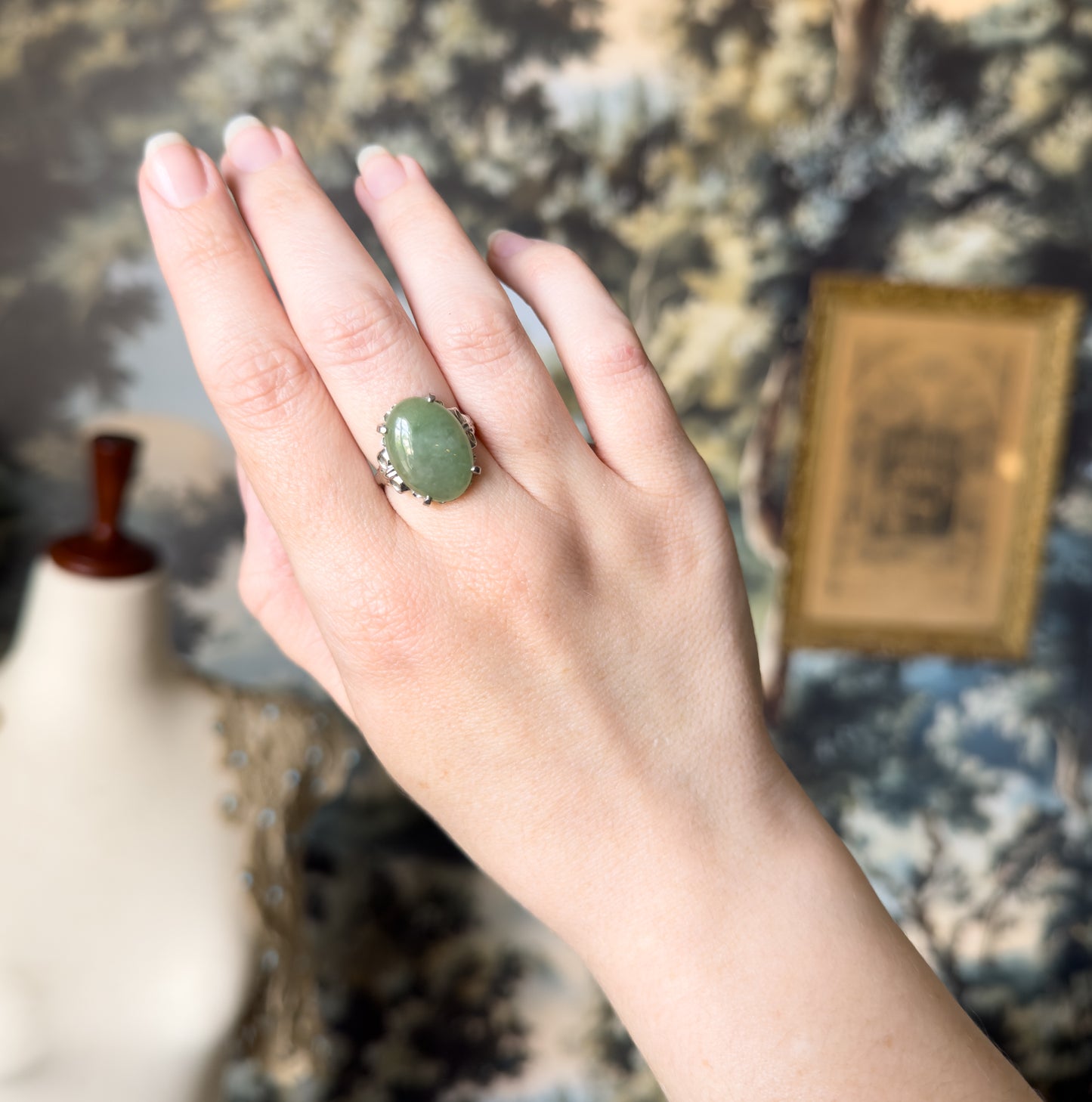 Vintage Green Jade Cabochon Ring in White Gold