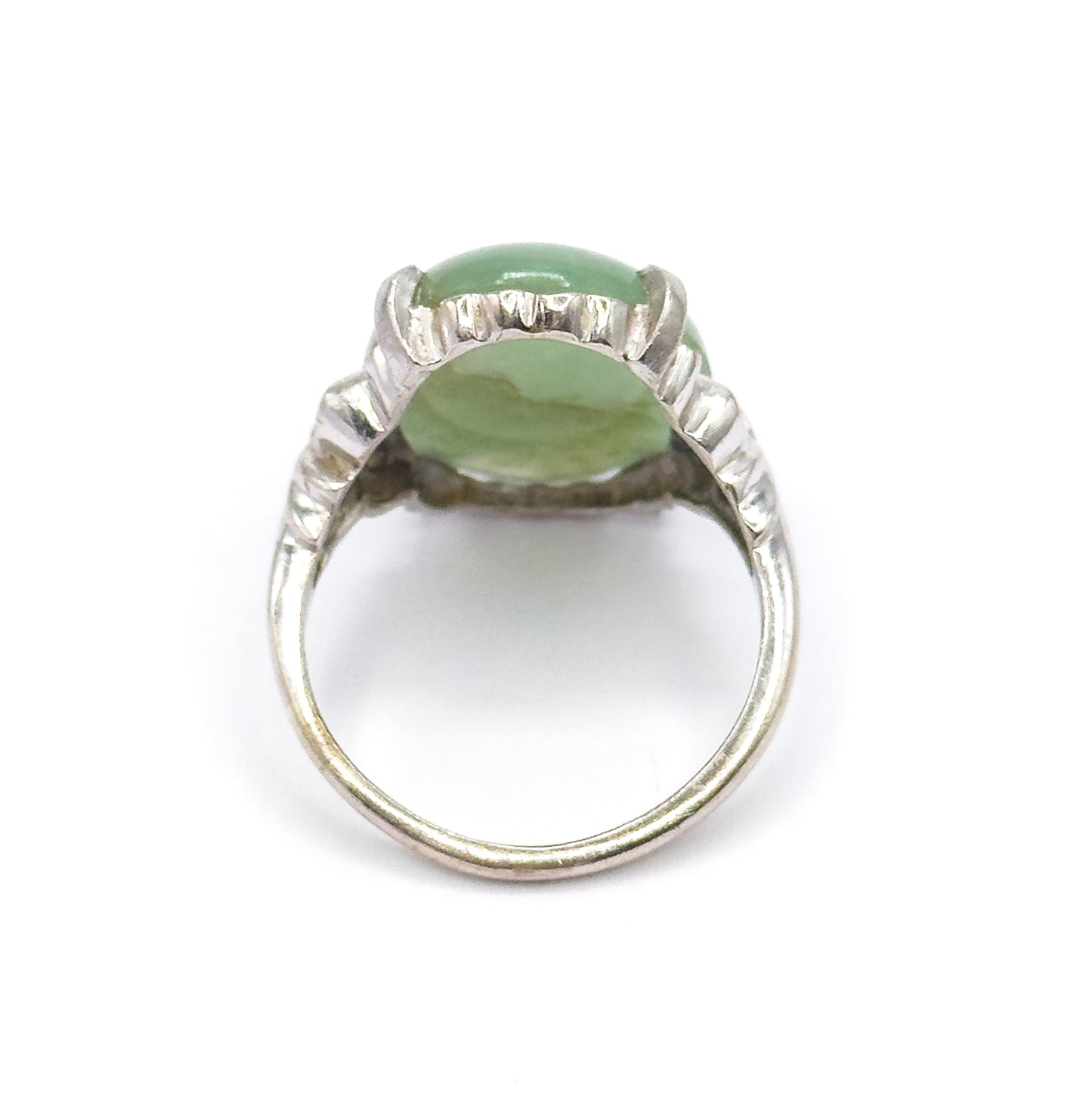 Vintage Green Jade Cabochon Ring in White Gold