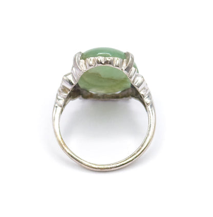 Vintage Green Jade Cabochon Ring in White Gold