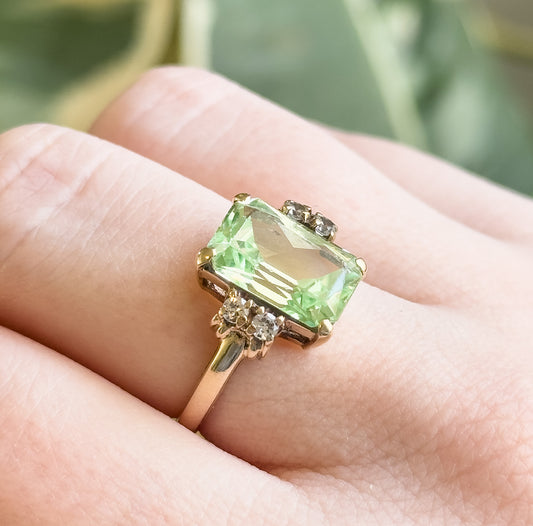 Mid-Century Synthetic Pastel Green Spinel RIng in Gold