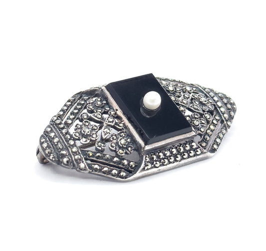 Art Deco Onyx & Pearl Brooch in Silver
