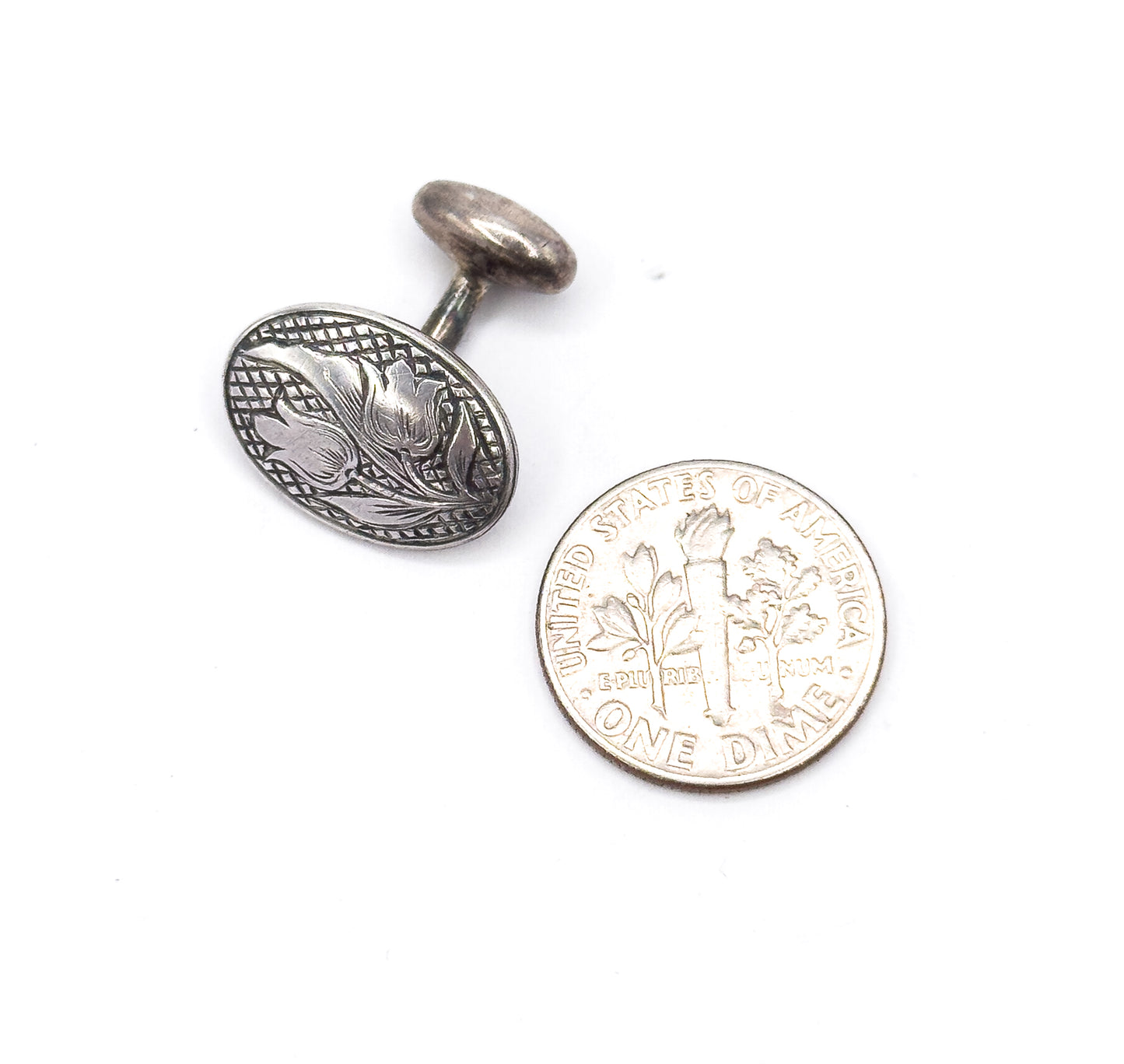 Antique Engraved Tulip Cufflinks in Silver