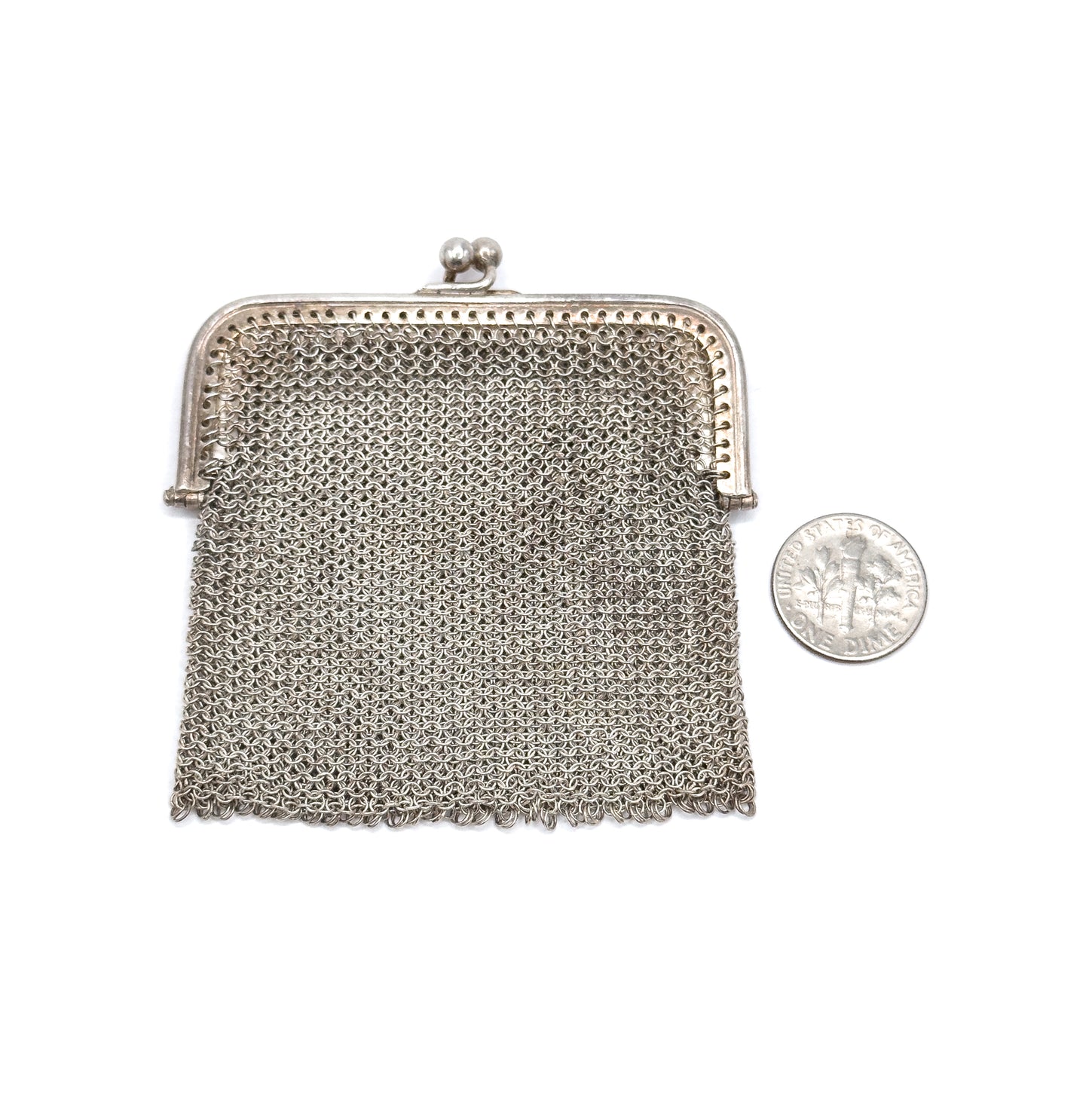 Antique 800 Silver Mesh Kiss lock Coin Purse with Divider