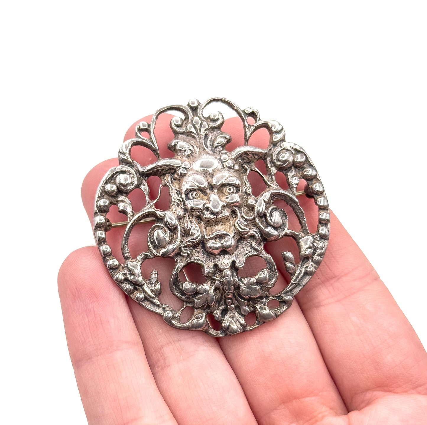 Antique Green Man Brooch with Foliate details in Sterling Silver
