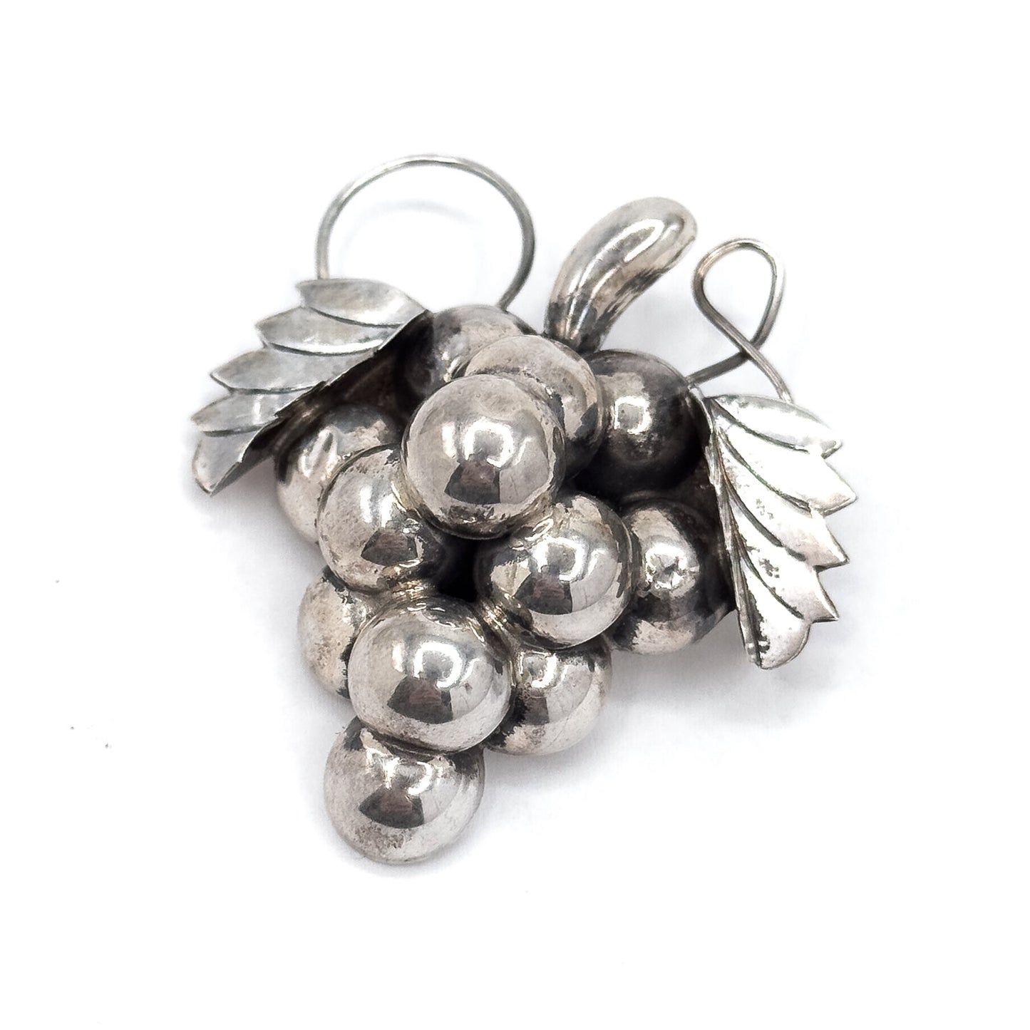 Mid-Century Iguala Mexico Grape Cluster Brooch in Silver
