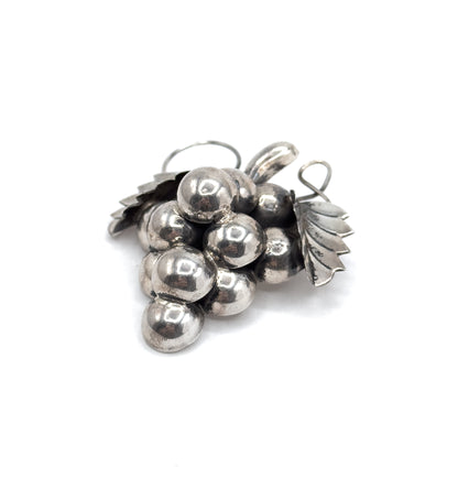 Mid-Century Iguala Mexico Grape Cluster Brooch in Silver