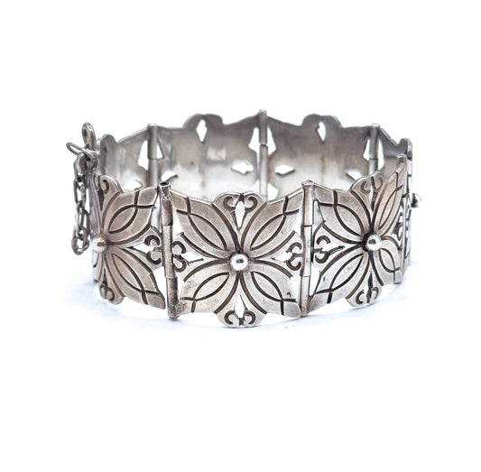 Vintage Taxco Mexican Sterling Silver Bracelet with Floral Design