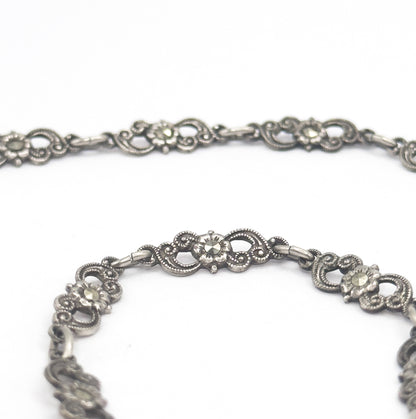 Art Deco Green Onyx & Marcasite Bow Necklace in Silver