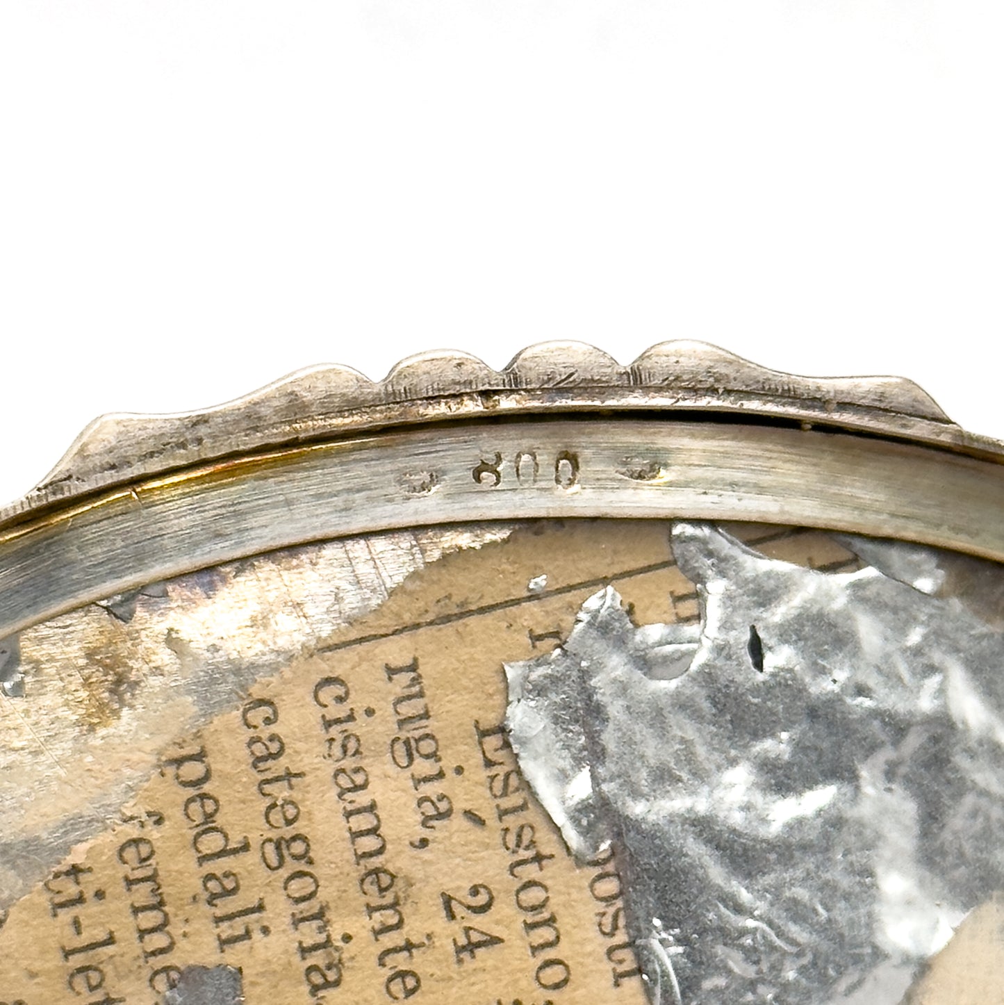 Beautiful Antique 800 Silver Engraved Acanthus Leaf Compact Case - AS IS