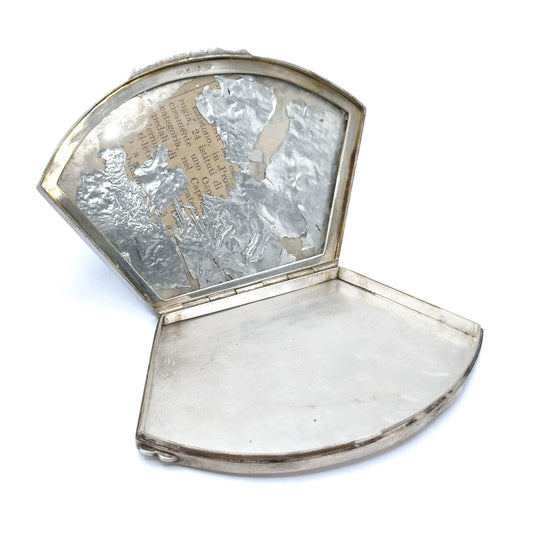 Beautiful Antique 800 Silver Engraved Acanthus Leaf Compact Case - AS IS