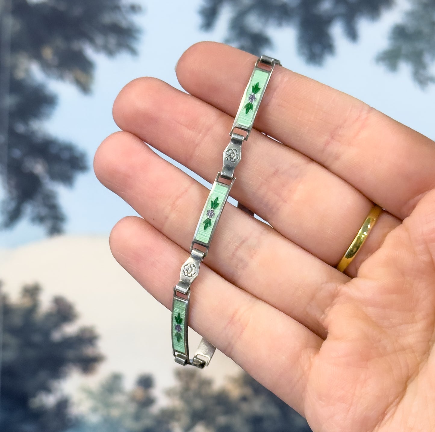 Vintage Green Guilloche Enamel Flower Bracelet in Silver