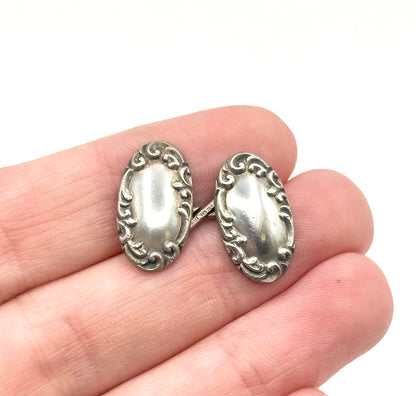 Art Nouveau Repoussé Cufflinks in Silver