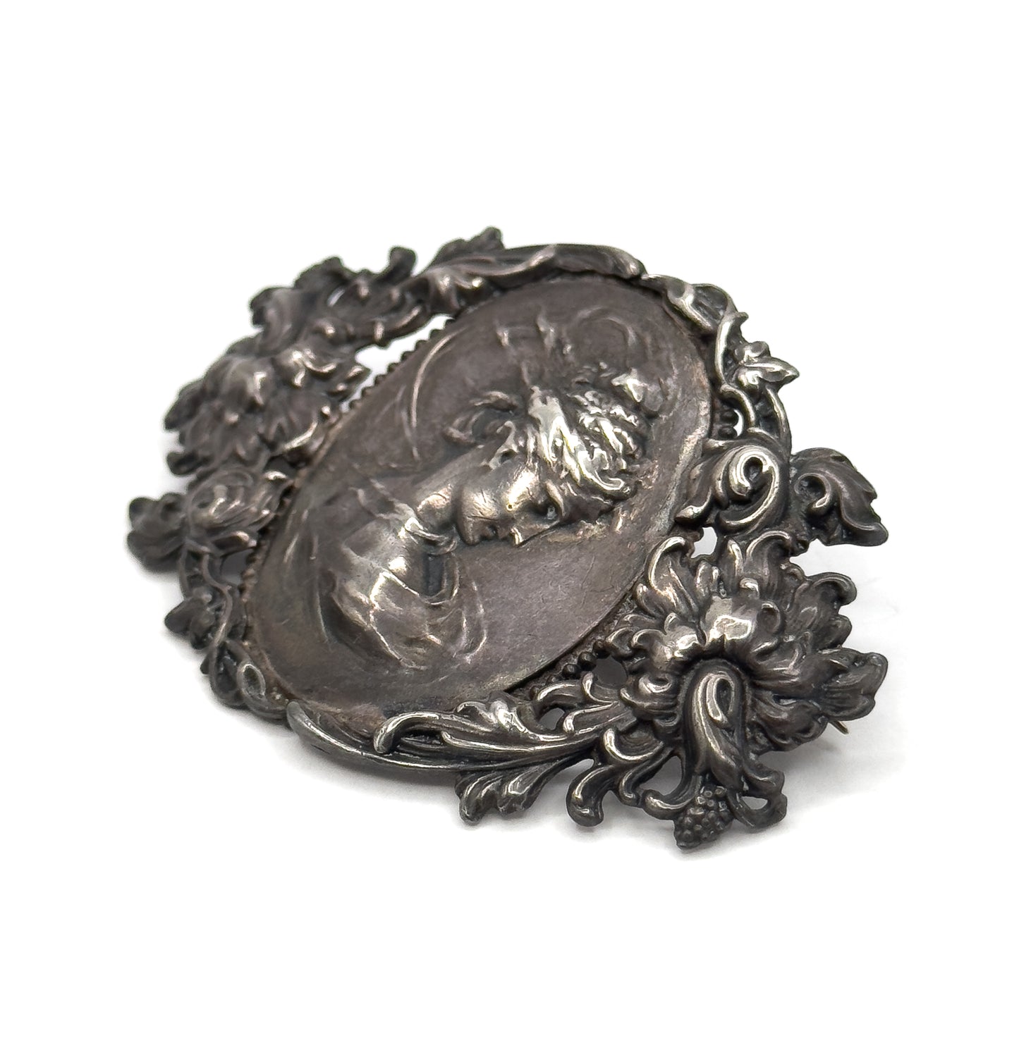Edwardian Art Nouveau Gibson Girl Brooch in Silver