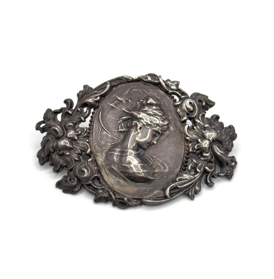 Edwardian Art Nouveau Gibson Girl Brooch in Silver