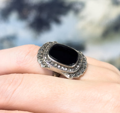 Vintage Art Deco Style Onyx & Marcasite Ring