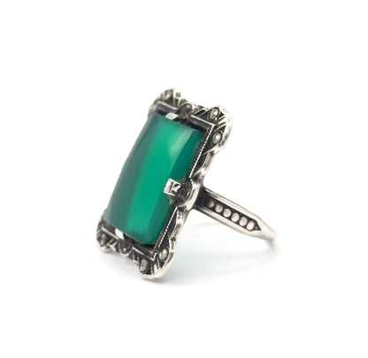 Art Deco Green Chalcedony Ring in Silver
