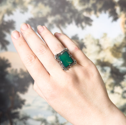 Art Deco Green Chalcedony Ring in Silver