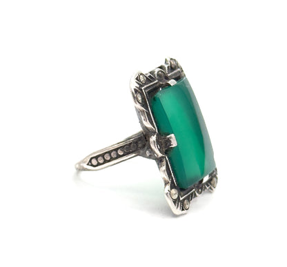 Art Deco Green Chalcedony Ring in Silver