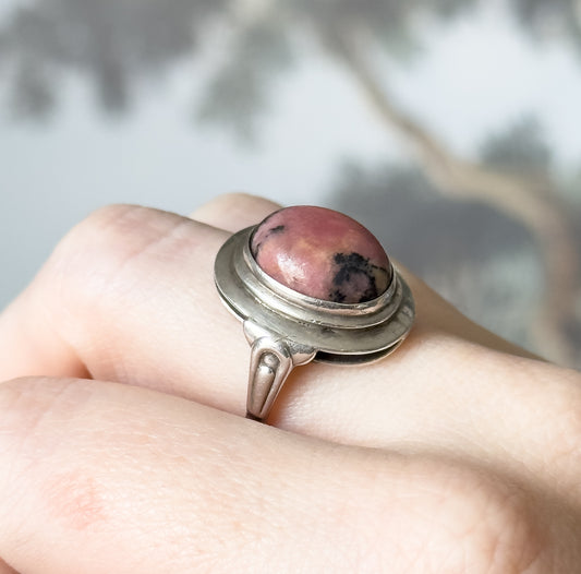Cool Mid Century Rhodonite Cabochon Ring in Silver
