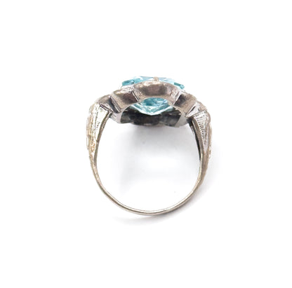 Late Art Deco Filigree Blue Paste Ring in Silver