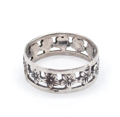 Vintage Forget Me Not Eternity Band in Sterling Silver