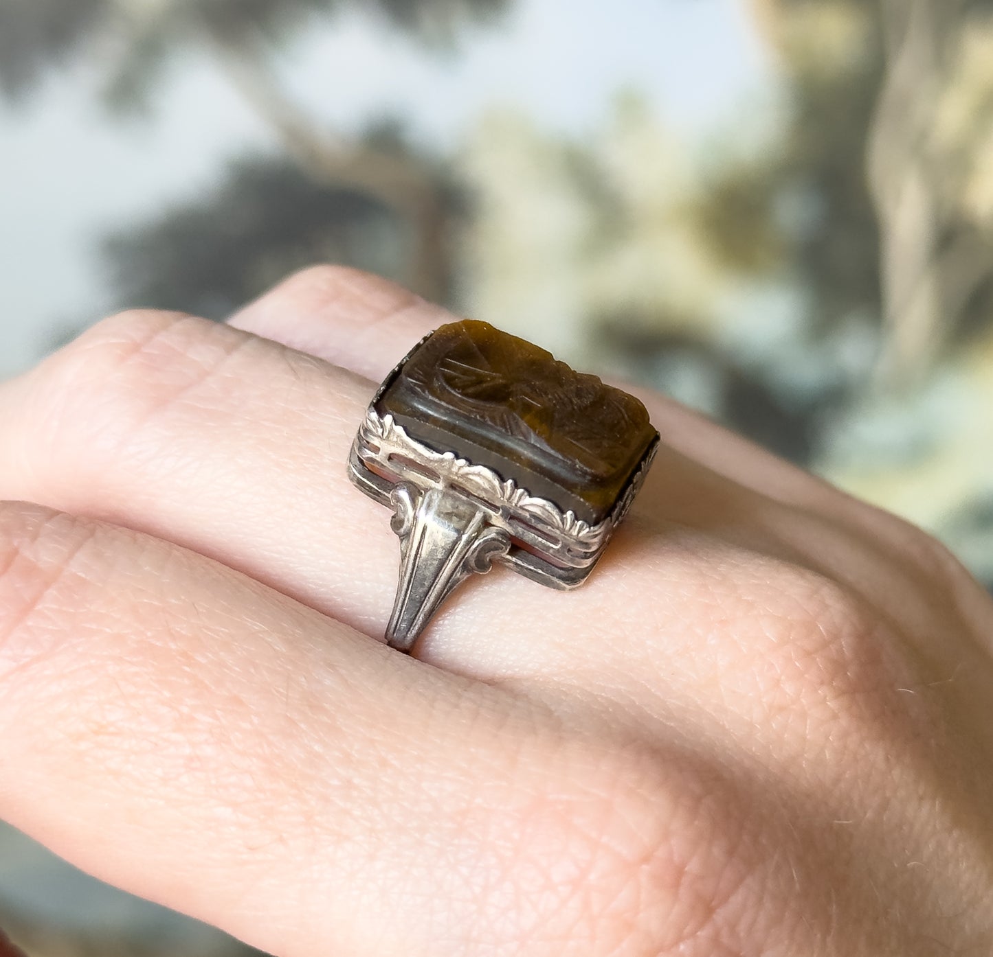 Vintage Tiger-Eye Cameo Ring in 830 Silver