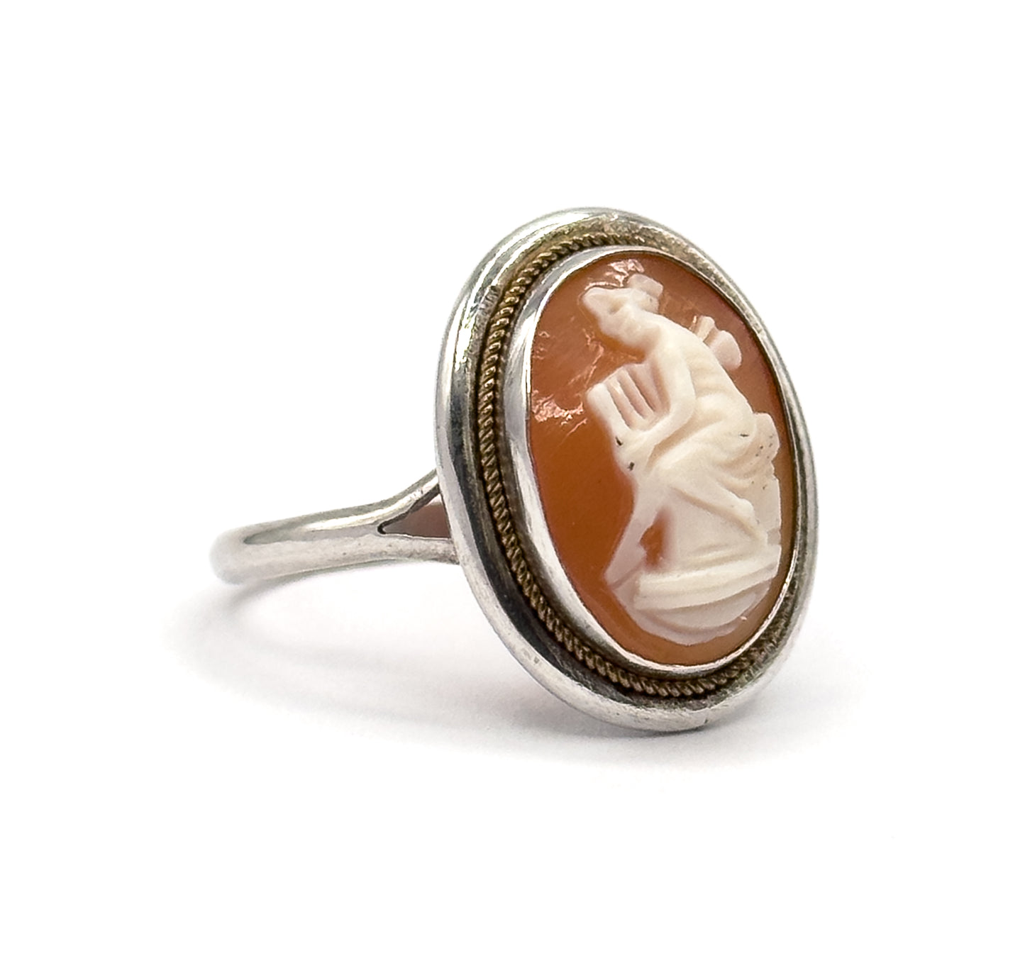 Vintage Shell Cameo Ring in Sterling Silver