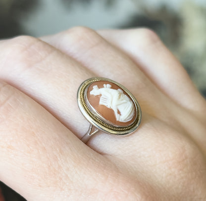 Vintage Shell Cameo Ring in Sterling Silver