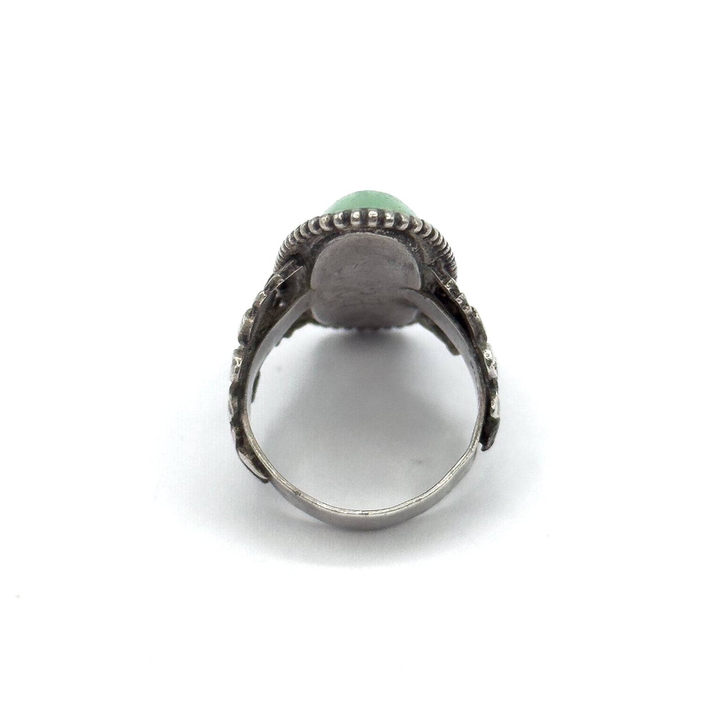 Mid-Century Mint Green Glass Daisy Ring in Sterling Silver