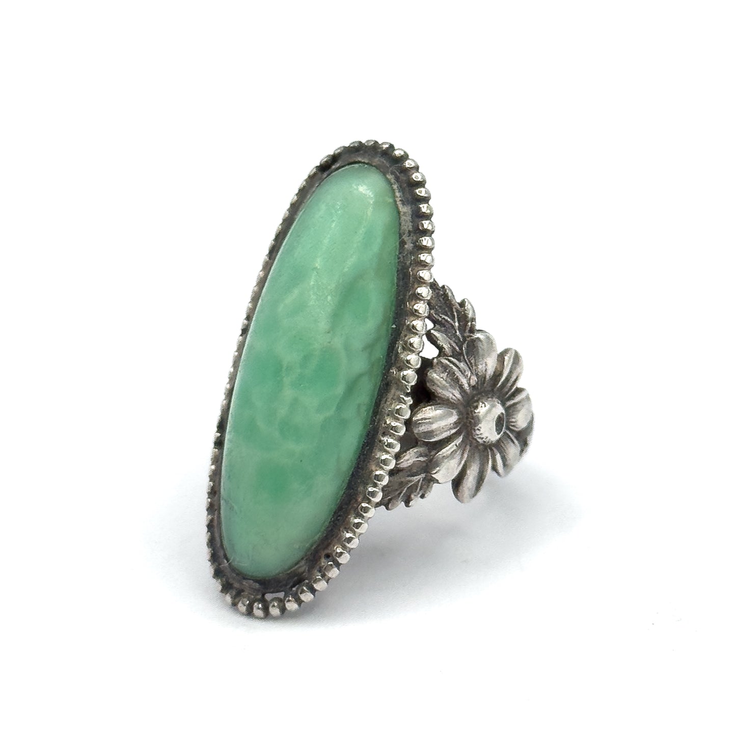 Mid-Century Mint Green Glass Daisy Ring in Sterling Silver