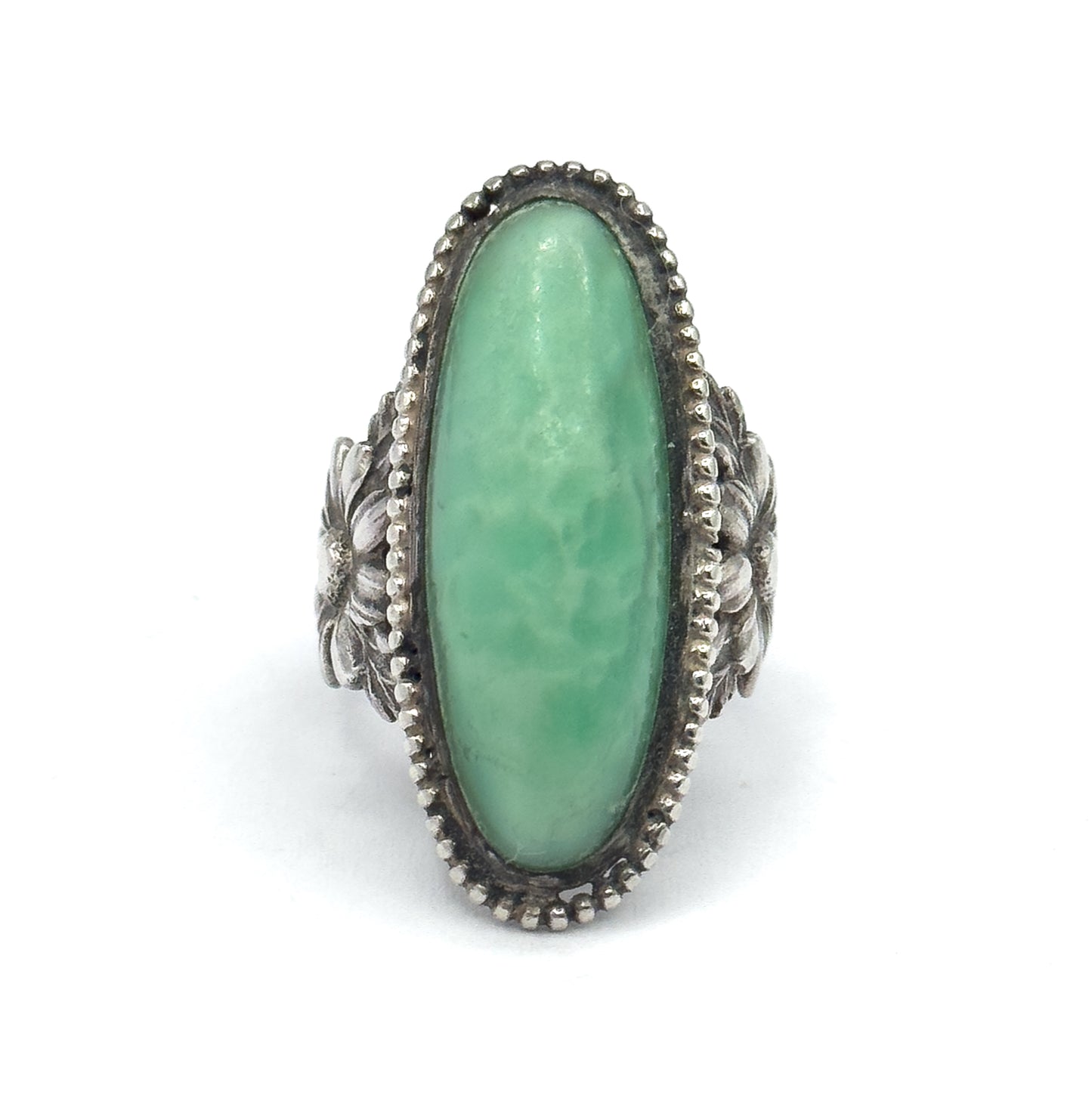 Mid-Century Mint Green Glass Daisy Ring in Sterling Silver