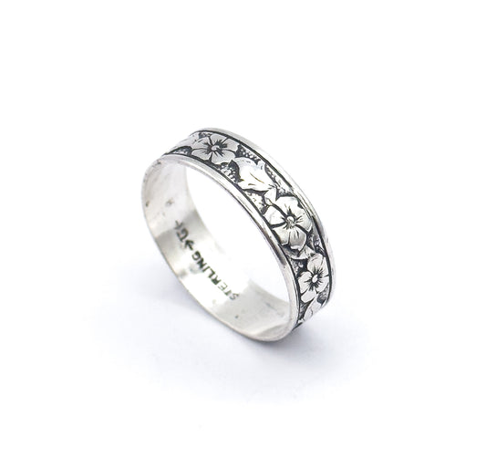 Vintage Floral Wide Band Ring in Sterling Silver