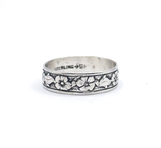 Vintage Floral Wide Band Ring in Sterling Silver