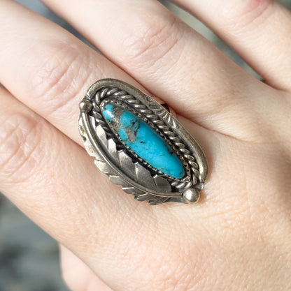 Vintage Turquoise Cabochon Feather Ring in Sterling Silver