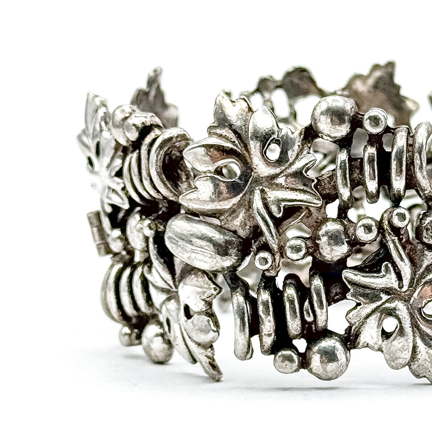 Mid-Century Wide Chunky Grape Leaf Textured Bracelet in Silver