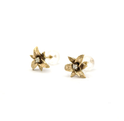 Vintage Diamond Trillium Flower Earrings in 14K Gold