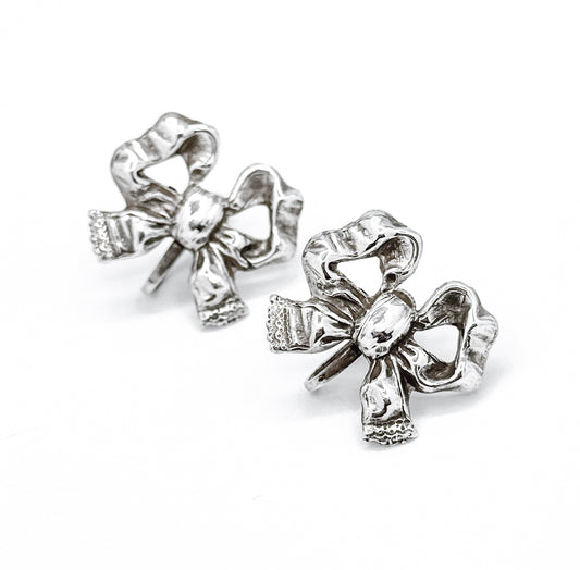 Mid-Centuntury Bow Screwback Earrings in Silver
