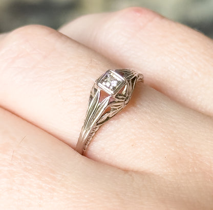 Art Deco Diamond Ring in 18K White Gold  - AS IS
