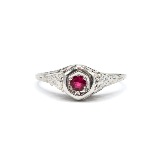 Art Deco Filigree Ring with Ruby Paste in White Gold