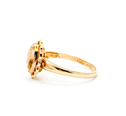 Vintage Dainty Scalloped Ring Oval Glass Gem in Gold