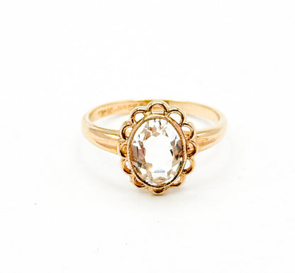 Vintage Dainty Scalloped Ring Oval Glass Gem in Gold