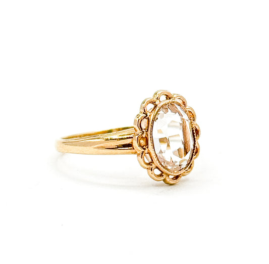 Vintage Dainty Scalloped Ring Oval Glass Gem in Gold