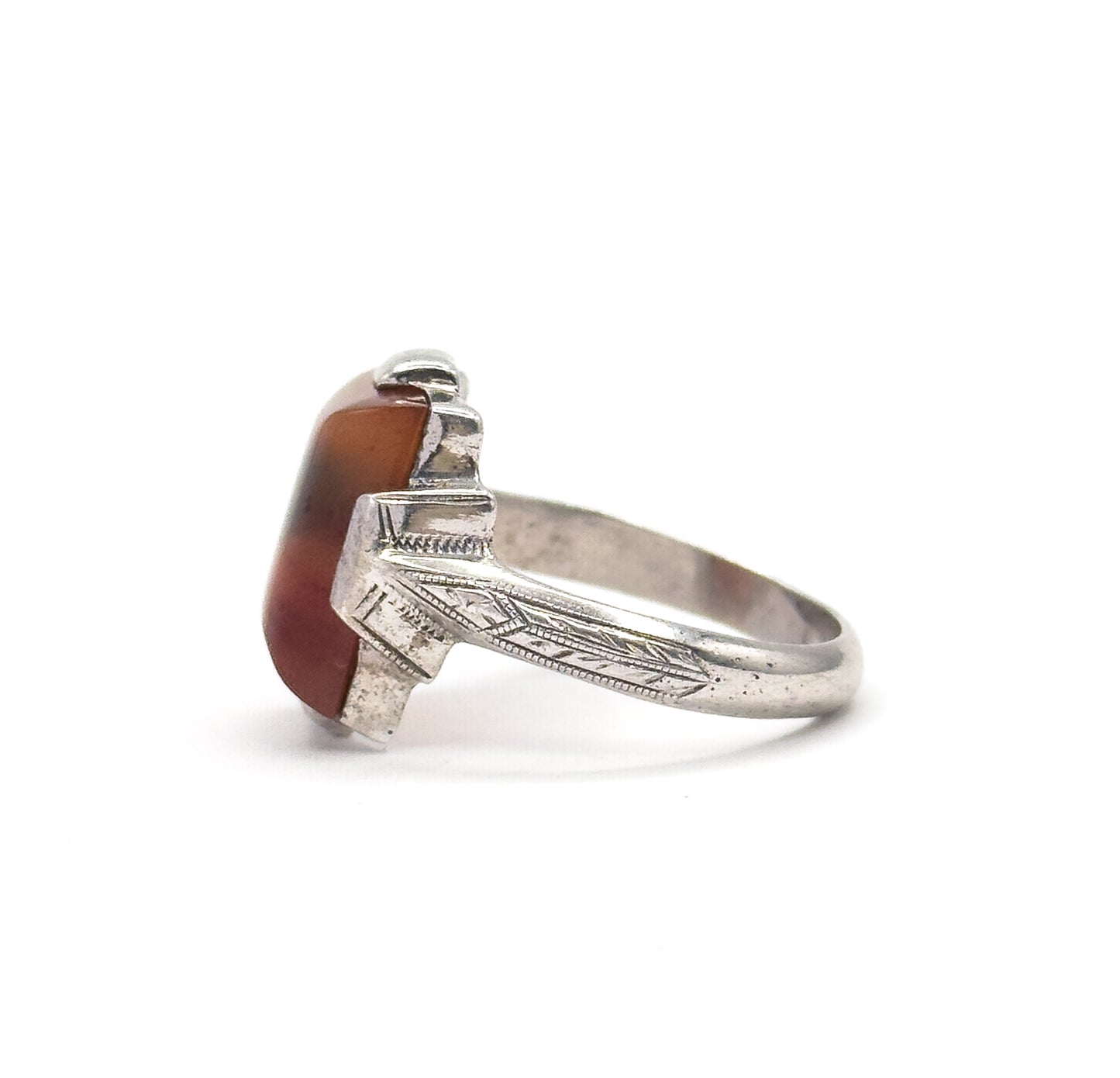 Vintage Agate Ring in Silver