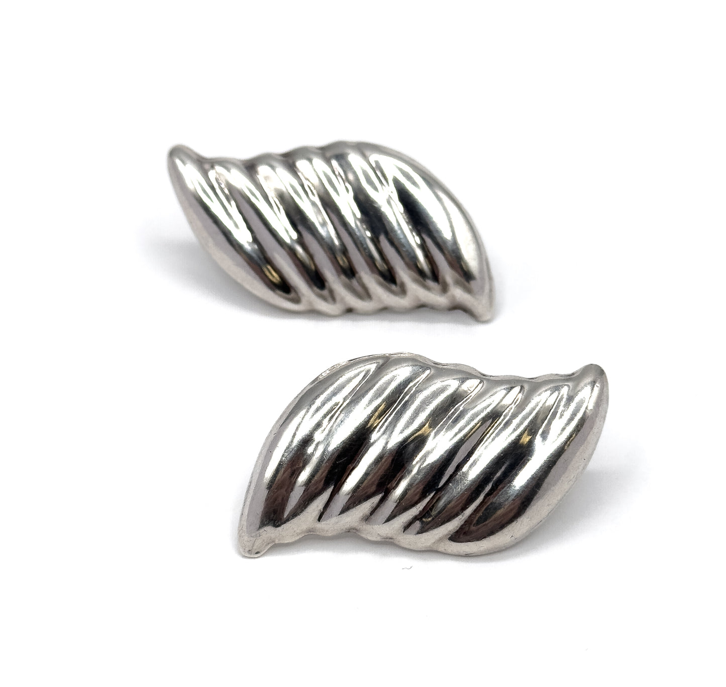 Vintage Jumbo Puffy Wave Earrings in Silver