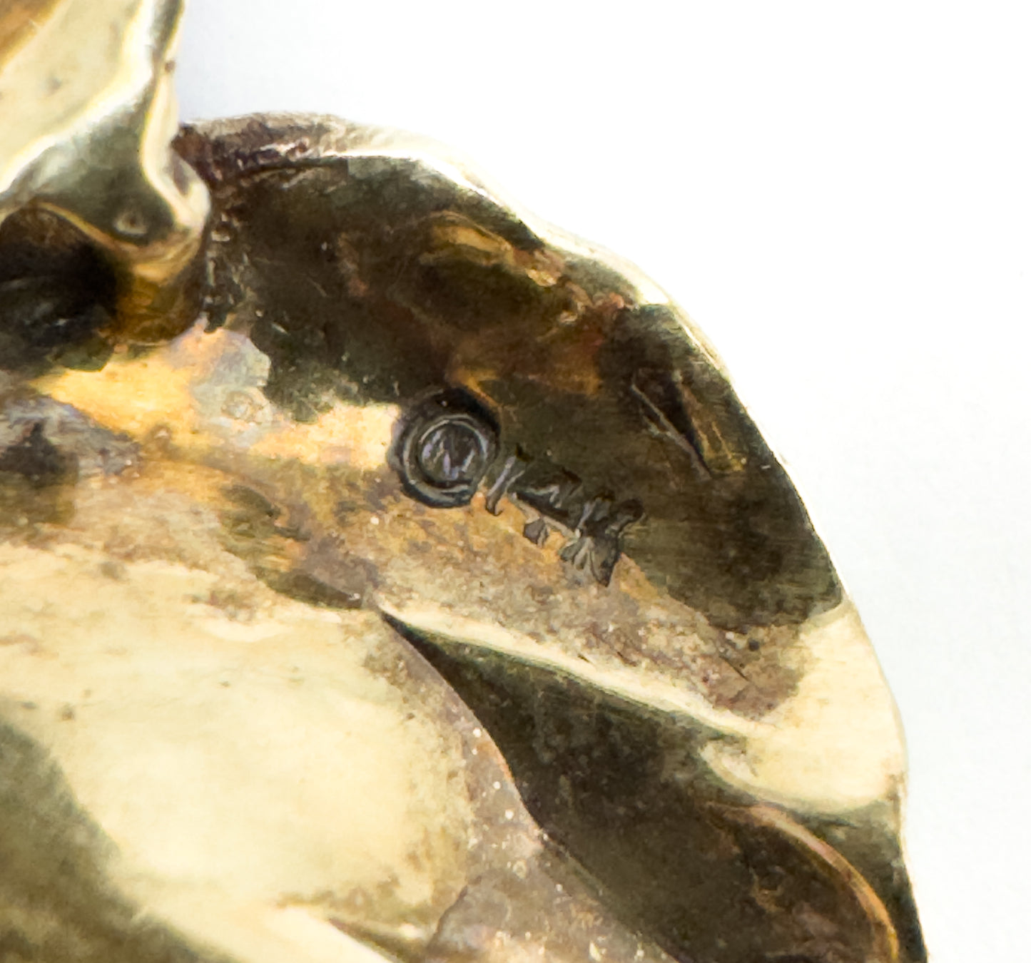 Antique Blue/Puprle Pansy Brooch in 14K Yellow Gold with pearl